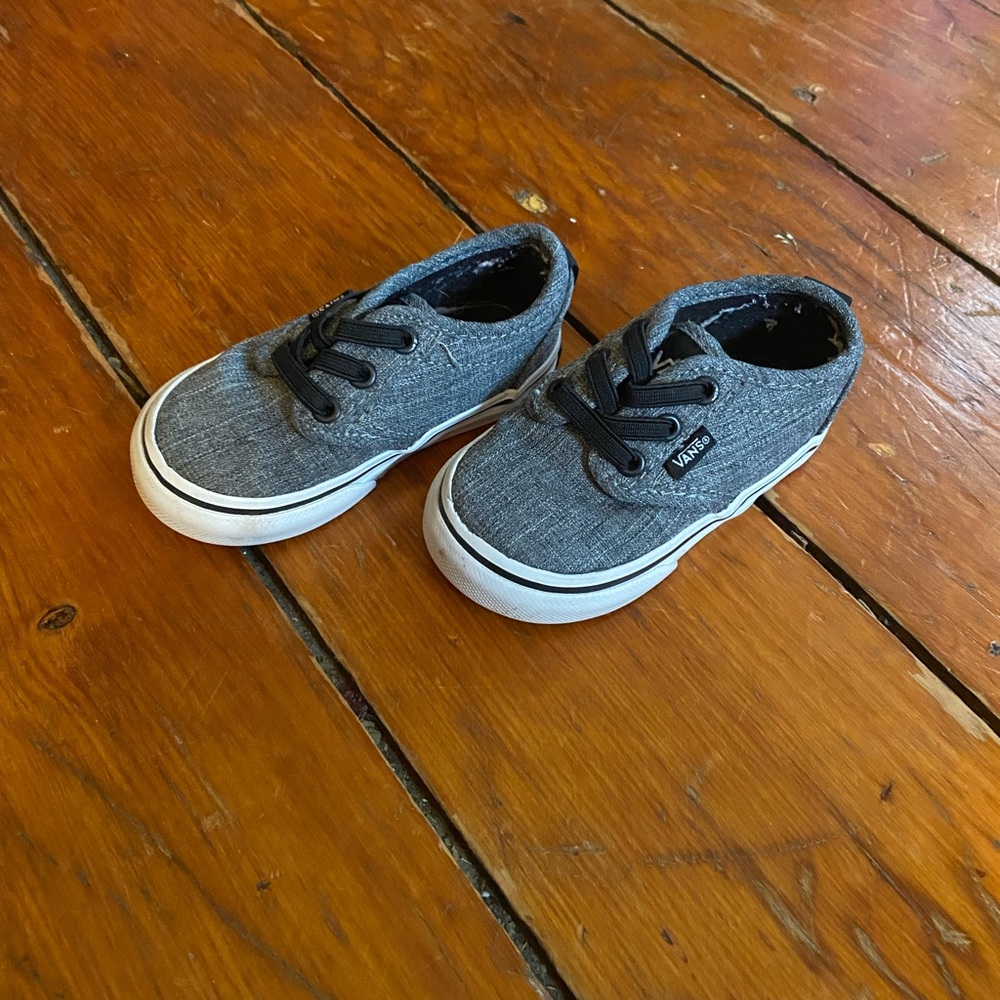 Toddler grey Vans slip on size 4